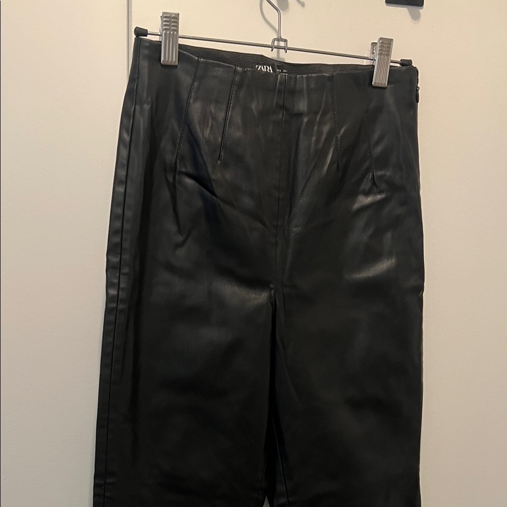 Zara Black Skinny Pants